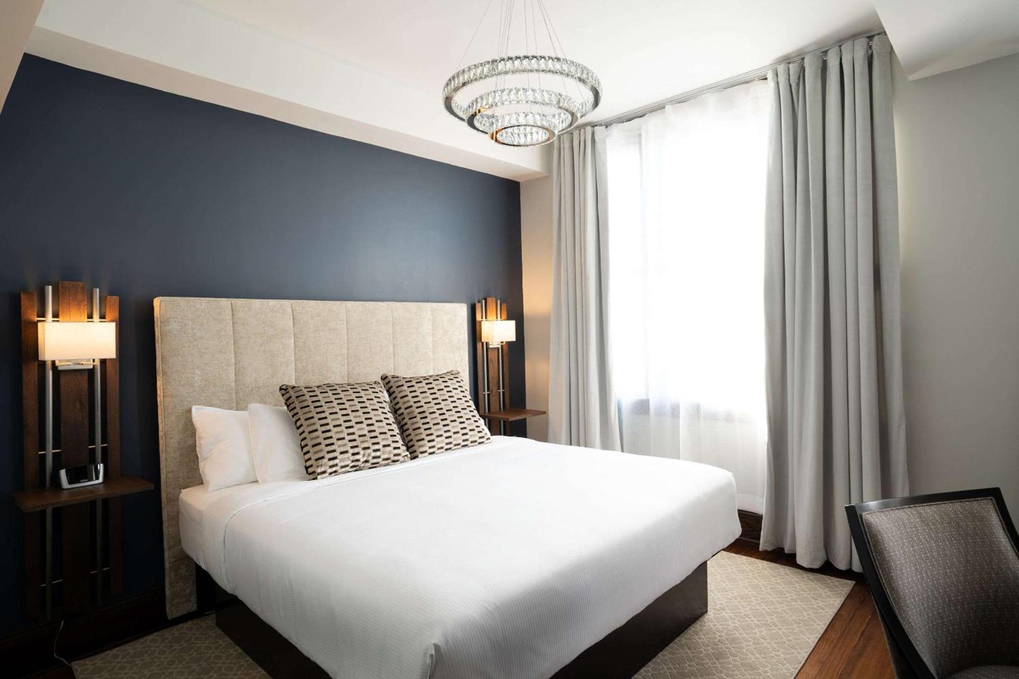 The Esquire Hotel Downtown Gastonia, Ascend Hotel Collection Екстер'єр фото