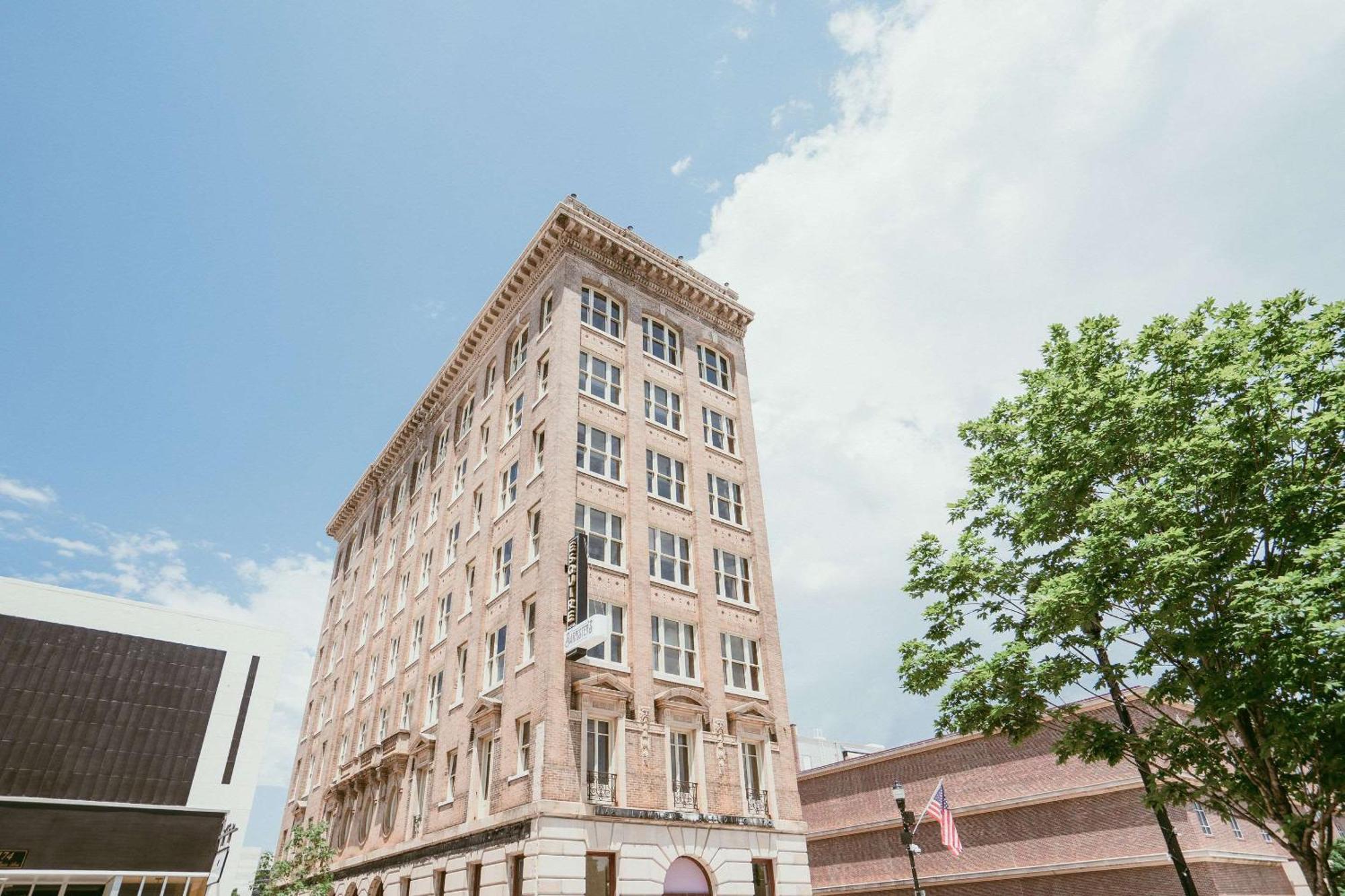 The Esquire Hotel Downtown Gastonia, Ascend Hotel Collection Екстер'єр фото